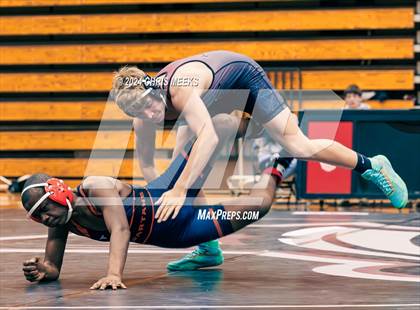 Thumbnail 3 in Alpharetta vs North Springs photogallery.