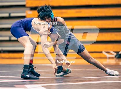 Thumbnail 3 in Alpharetta vs North Springs photogallery.
