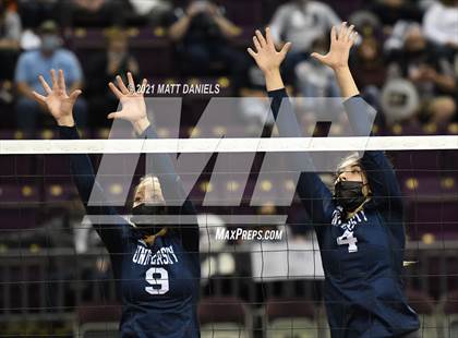 Thumbnail 2 in University @ Lamar (CHSAA 3A Playoff) photogallery.