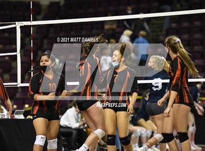 Thumbnail 1 in University @ Lamar (CHSAA 3A Playoff) photogallery.
