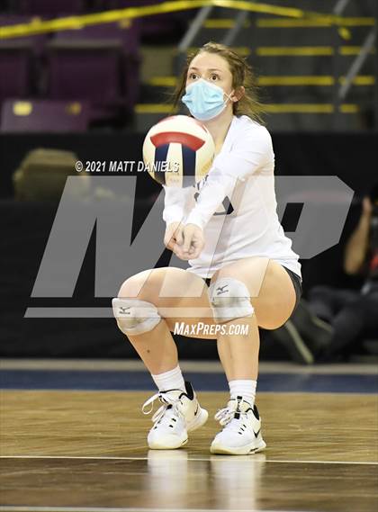 Thumbnail 3 in University @ Lamar (CHSAA 3A Playoff) photogallery.