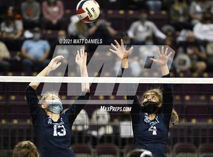 Thumbnail 3 in University @ Lamar (CHSAA 3A Playoff) photogallery.