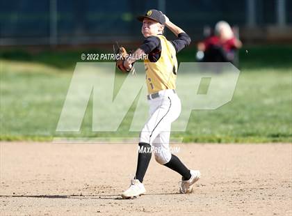 Thumbnail 2 in Del Oro @ Oak Ridge photogallery.