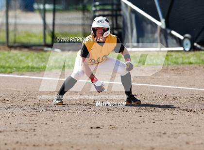 Thumbnail 1 in Del Oro @ Oak Ridge photogallery.