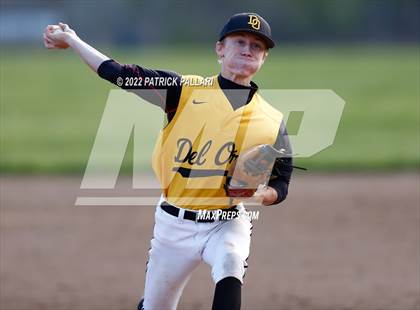 Thumbnail 3 in Del Oro @ Oak Ridge photogallery.