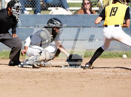 Thumbnail 2 in Del Oro @ Oak Ridge photogallery.
