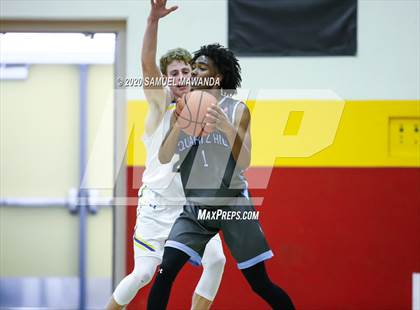 Thumbnail 1 in  Agoura vs Quartz Hill photogallery.