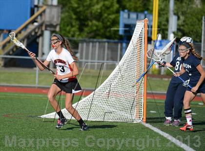 Thumbnail 2 in Avon vs New Canaan (CIAC Division M Semifinal) photogallery.