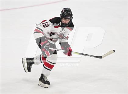 Thumbnail 3 in Darien vs. New Canaan (CIAC DI Final) photogallery.