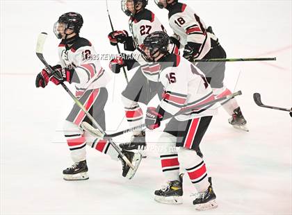 Thumbnail 2 in Darien vs. New Canaan (CIAC DI Final) photogallery.