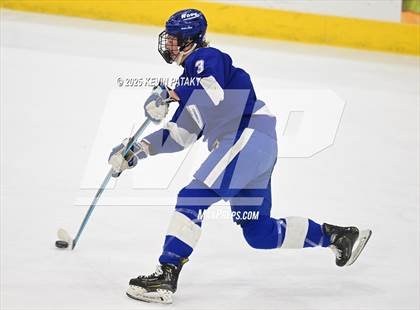 Thumbnail 1 in Darien vs. New Canaan (CIAC DI Final) photogallery.