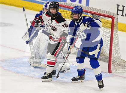 Thumbnail 3 in Darien vs. New Canaan (CIAC DI Final) photogallery.