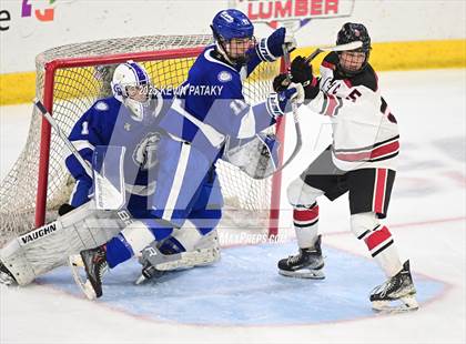 Thumbnail 3 in Darien vs. New Canaan (CIAC DI Final) photogallery.