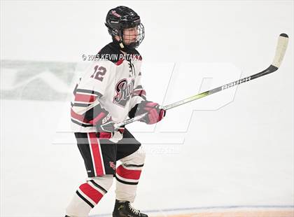 Thumbnail 1 in Darien vs. New Canaan (CIAC DI Final) photogallery.