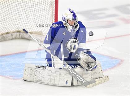Thumbnail 1 in Darien vs. New Canaan (CIAC DI Final) photogallery.
