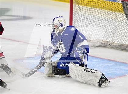 Thumbnail 3 in Darien vs. New Canaan (CIAC DI Final) photogallery.