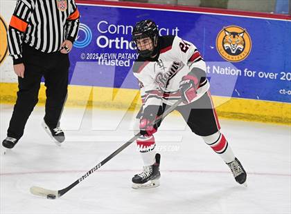Thumbnail 1 in Darien vs. New Canaan (CIAC DI Final) photogallery.