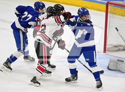Thumbnail 2 in Darien vs. New Canaan (CIAC DI Final) photogallery.