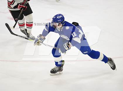 Thumbnail 2 in Darien vs. New Canaan (CIAC DI Final) photogallery.