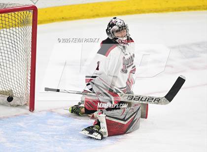 Thumbnail 1 in Darien vs. New Canaan (CIAC DI Final) photogallery.