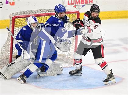 Thumbnail 1 in Darien vs. New Canaan (CIAC DI Final) photogallery.