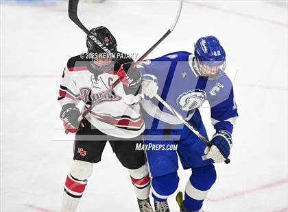 Thumbnail 2 in Darien vs. New Canaan (CIAC DI Final) photogallery.