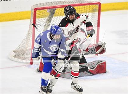 Thumbnail 3 in Darien vs. New Canaan (CIAC DI Final) photogallery.
