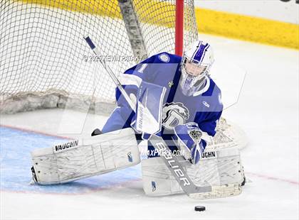 Thumbnail 1 in Darien vs. New Canaan (CIAC DI Final) photogallery.