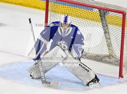 Thumbnail 1 in Darien vs. New Canaan (CIAC DI Final) photogallery.