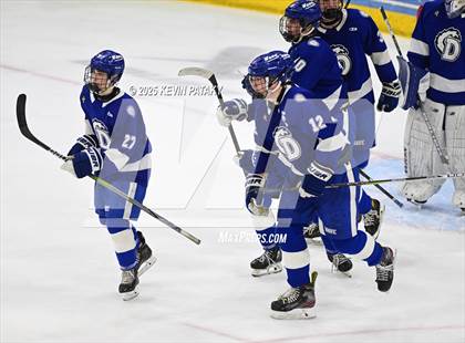 Thumbnail 2 in Darien vs. New Canaan (CIAC DI Final) photogallery.