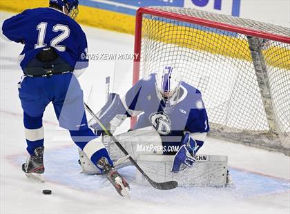 Thumbnail 3 in Darien vs. New Canaan (CIAC DI Final) photogallery.