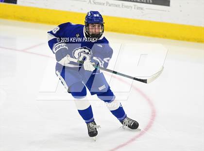 Thumbnail 3 in Darien vs. New Canaan (CIAC DI Final) photogallery.