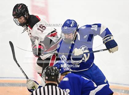 Thumbnail 2 in Darien vs. New Canaan (CIAC DI Final) photogallery.