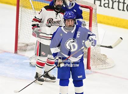 Thumbnail 3 in Darien vs. New Canaan (CIAC DI Final) photogallery.