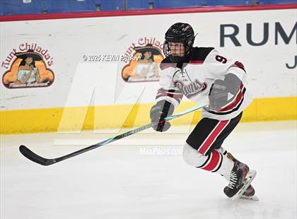 Thumbnail 2 in Darien vs. New Canaan (CIAC DI Final) photogallery.