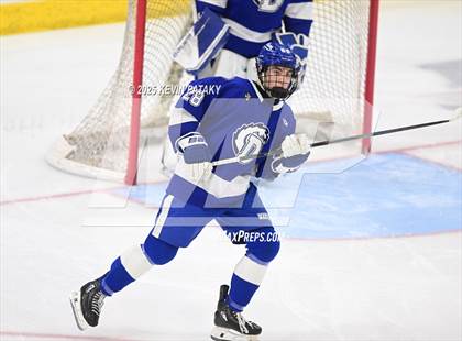 Thumbnail 1 in Darien vs. New Canaan (CIAC DI Final) photogallery.