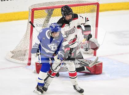 Thumbnail 2 in Darien vs. New Canaan (CIAC DI Final) photogallery.