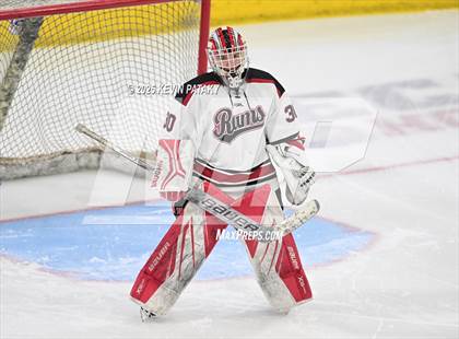Thumbnail 1 in Darien vs. New Canaan (CIAC DI Final) photogallery.