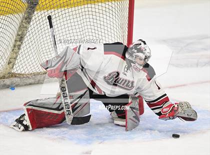 Thumbnail 2 in Darien vs. New Canaan (CIAC DI Final) photogallery.