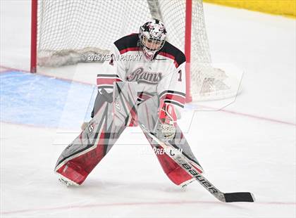 Thumbnail 3 in Darien vs. New Canaan (CIAC DI Final) photogallery.