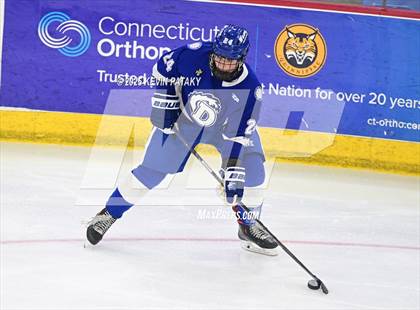 Thumbnail 2 in Darien vs. New Canaan (CIAC DI Final) photogallery.