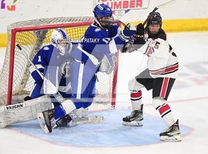 Thumbnail 2 in Darien vs. New Canaan (CIAC DI Final) photogallery.