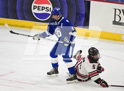 Thumbnail 1 in Darien vs. New Canaan (CIAC DI Final) photogallery.