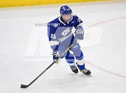 Thumbnail 1 in Darien vs. New Canaan (CIAC DI Final) photogallery.