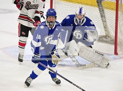 Thumbnail 3 in Darien vs. New Canaan (CIAC DI Final) photogallery.