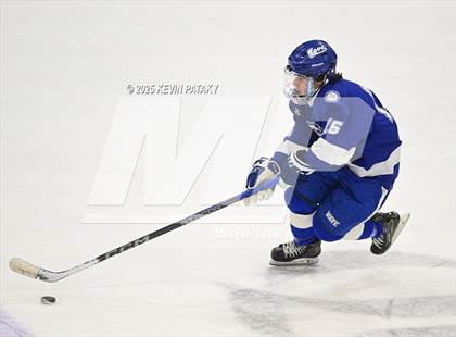 Thumbnail 3 in Darien vs. New Canaan (CIAC DI Final) photogallery.