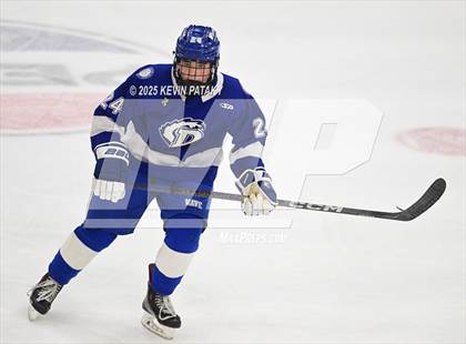Thumbnail 2 in Darien vs. New Canaan (CIAC DI Final) photogallery.