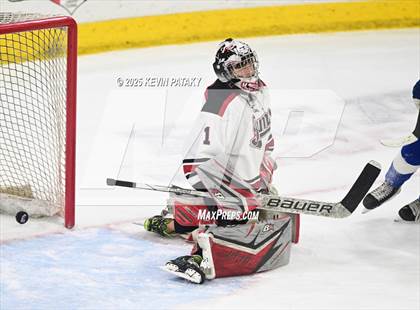 Thumbnail 1 in Darien vs. New Canaan (CIAC DI Final) photogallery.