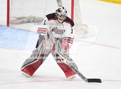 Thumbnail 1 in Darien vs. New Canaan (CIAC DI Final) photogallery.