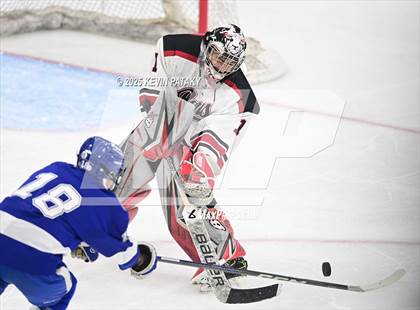 Thumbnail 3 in Darien vs. New Canaan (CIAC DI Final) photogallery.